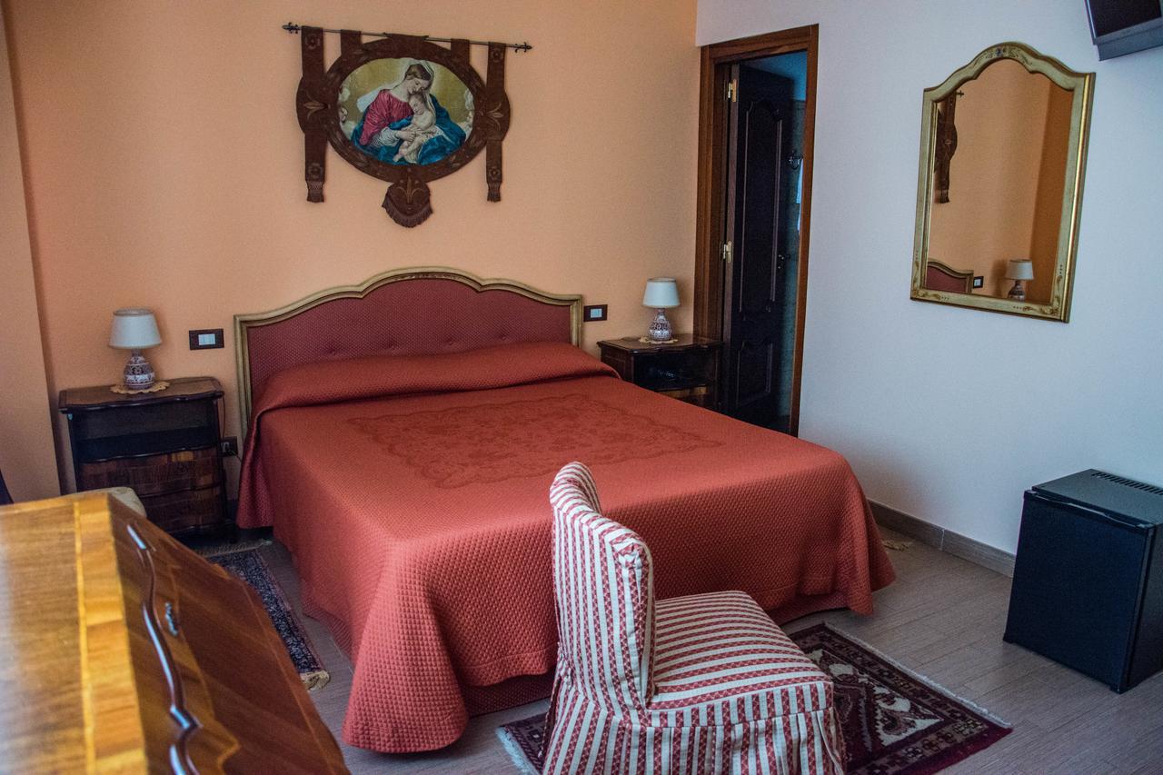 B&B Villa Liliya Fiumefreddo di Sicilia Zewnętrze zdjęcie