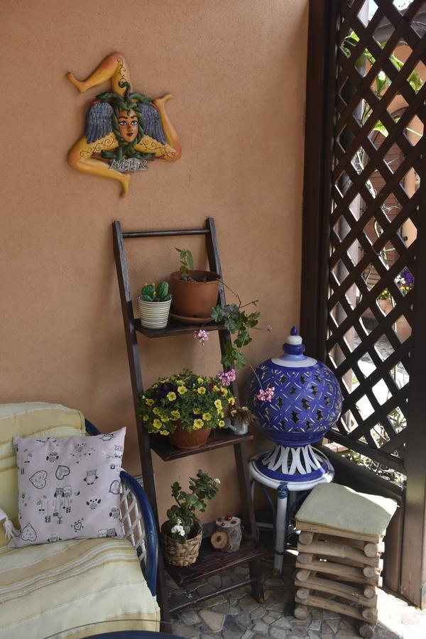 B&B Villa Liliya Fiumefreddo di Sicilia Zewnętrze zdjęcie
